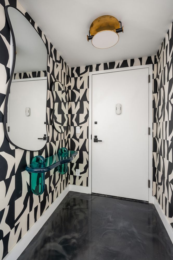 Elkin J Serna, Real Estate Agent Compass