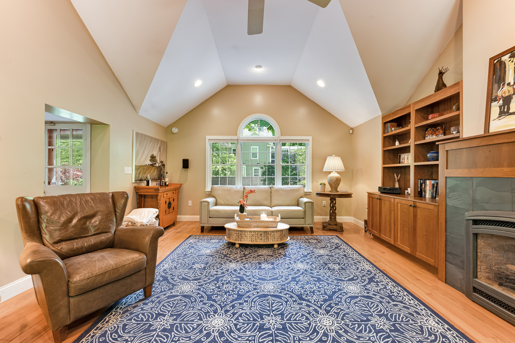 38 Berkeley Street Reading, MA 01867 - Photo 17 of 50