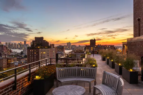 $1,695,000 | 31 Jane Street, Unit 16G | West Village