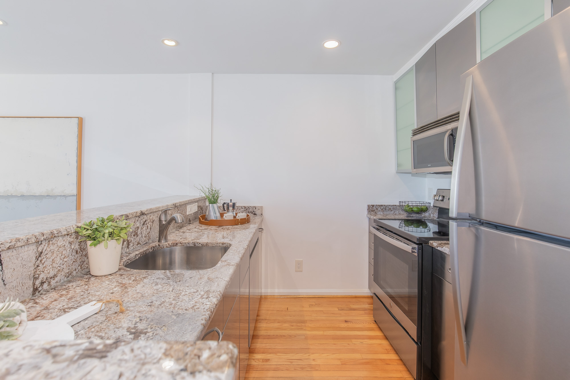 2103 North Rolfe Street, Unit B Arlington, VA 22209 - Photo 20 of 63