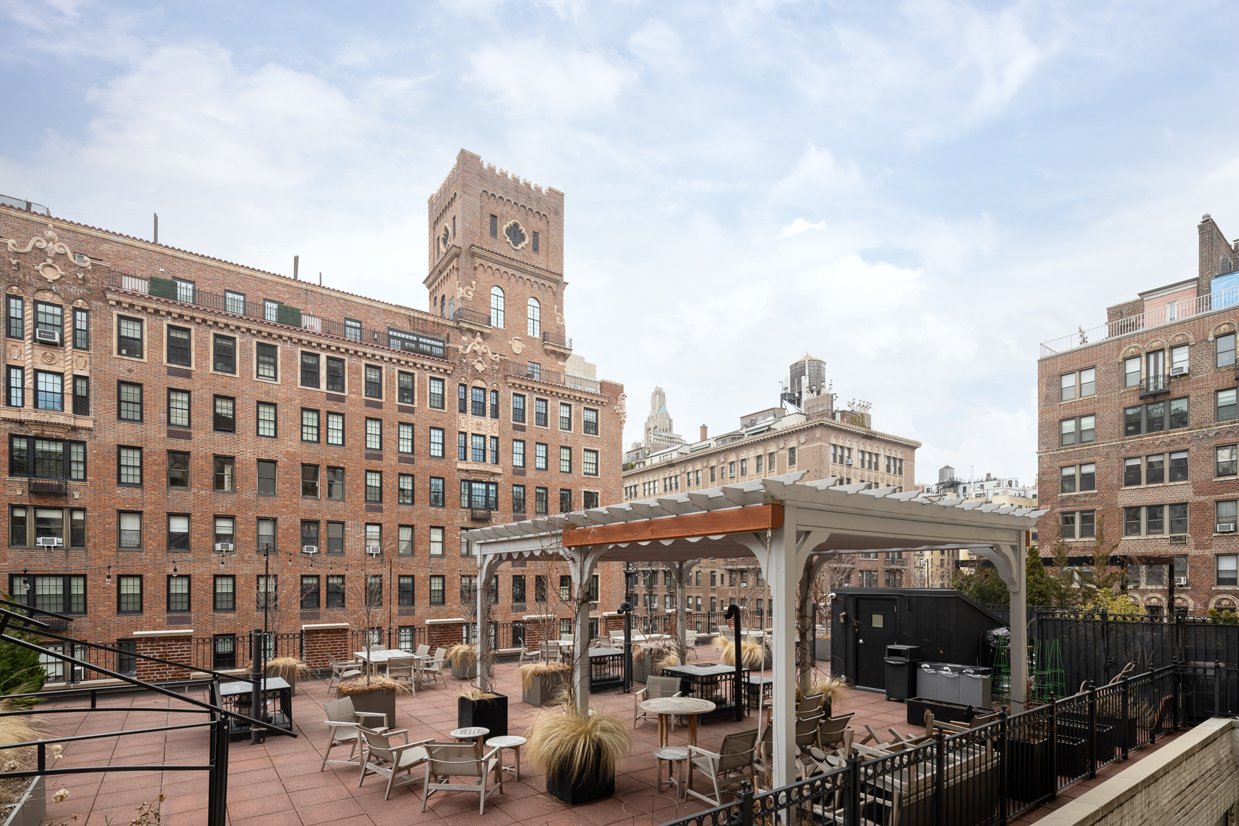 23 East 10th Street, Unit 603 Manhattan, NY 10003 - Photo 6 of 13