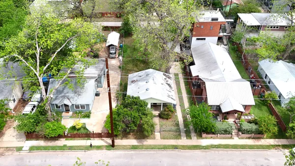 $670,000 | 1710 Holly Street, Austin, TX 78702