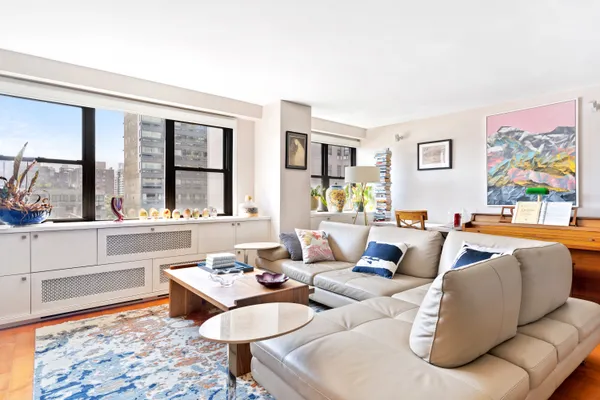 $2,695,000 | 210 East 15th Street, Unit 10HJK | Gramercy