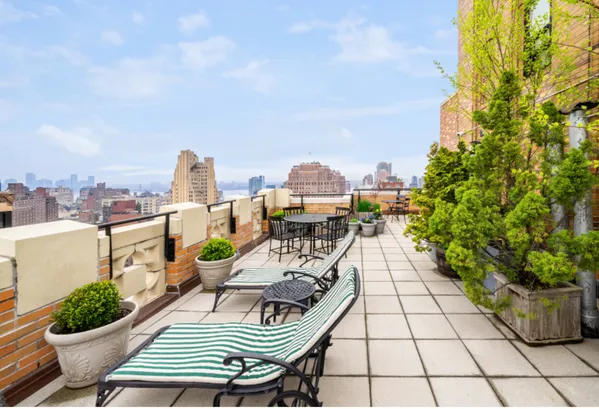 $1,300,000 | 201 West 16th Street, Unit 4B | Chelsea