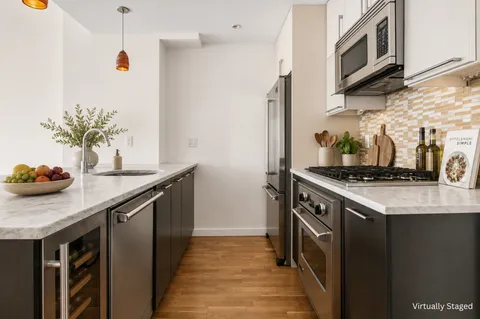 $850,000 | 500 4th Avenue, Unit 8D | Park Slope