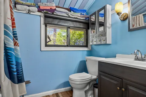 Contact Agent | 863 McKendimen Road, Shamong, NJ 08088