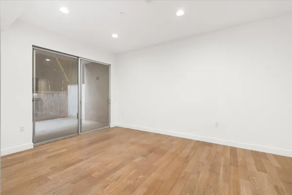 $705,000 | 6001 Carlton Way, Unit 106, Los Angeles, CA 90028