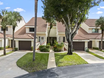 $565,000 | 403 Sea Oats Drive, Unit B, North Palm Beach, FL 33408