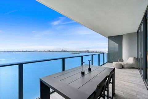 $6,100 | 3131 Northeast 7th Avenue, Unit 2402, Miami, FL 33137