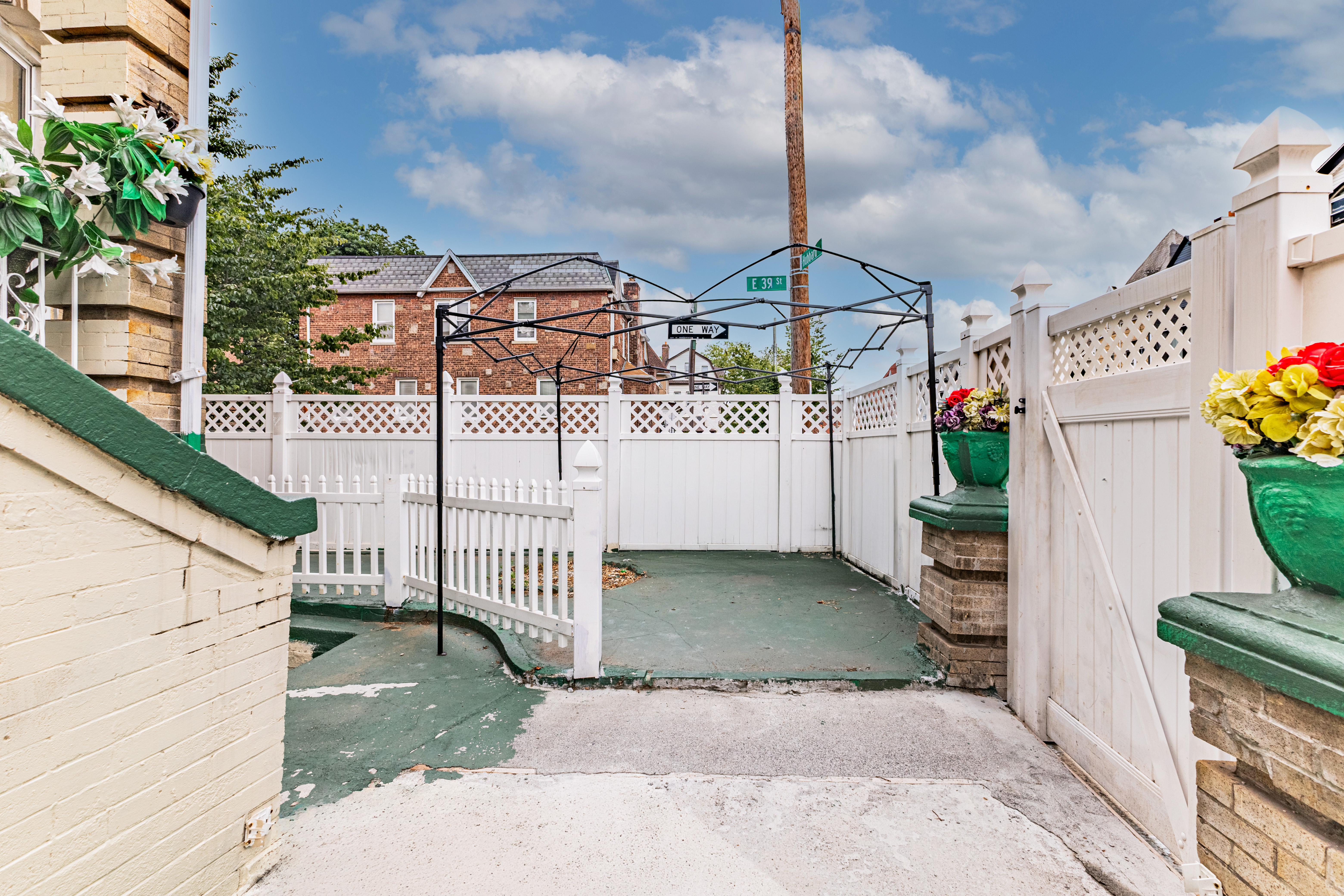 27 Hubbard Place Brooklyn, NY 11210 - Photo 15 of 21