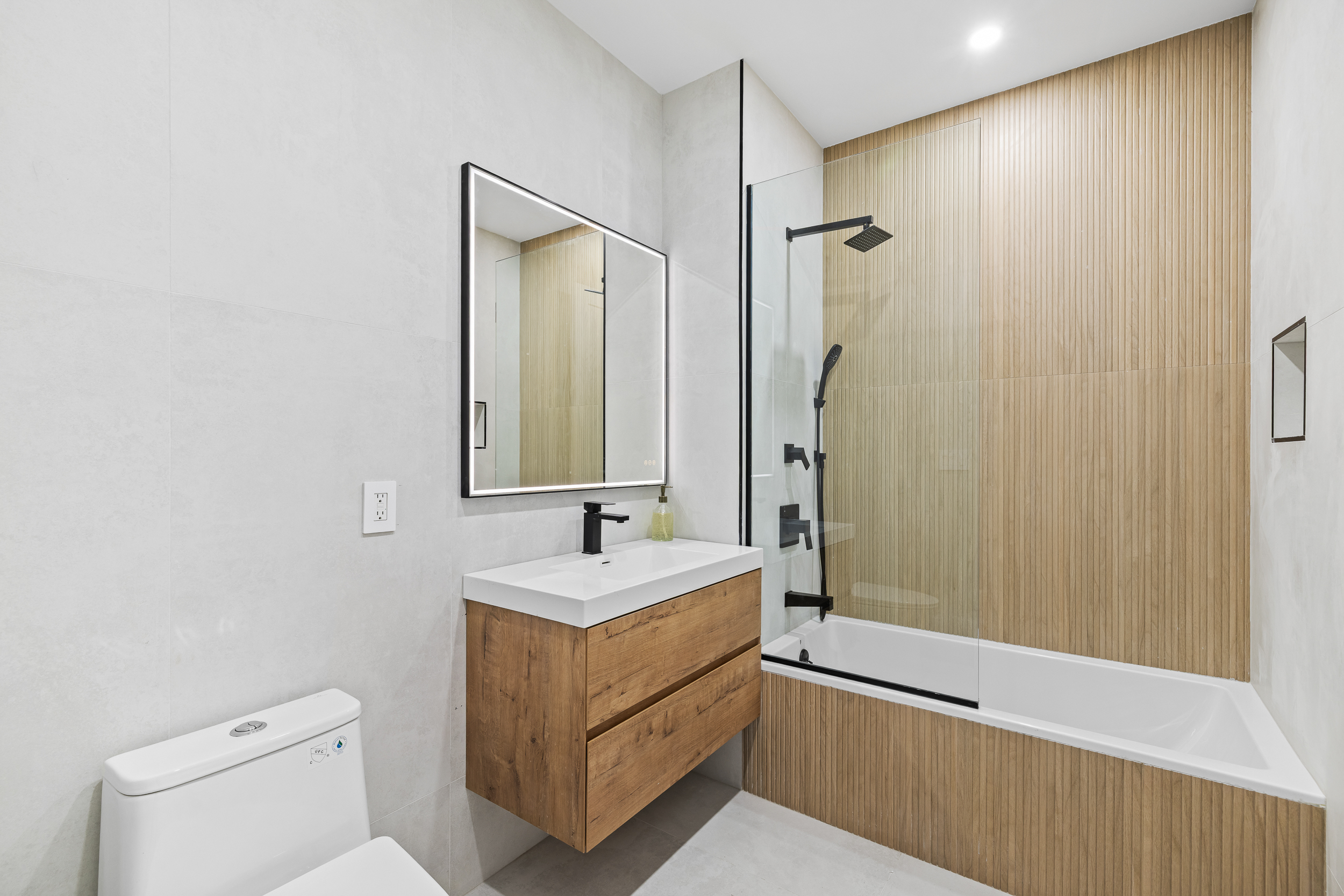 1226 Decatur Street, Unit 1F Brooklyn, NY 11207 - Photo 5 of 13 Gallery Image 5