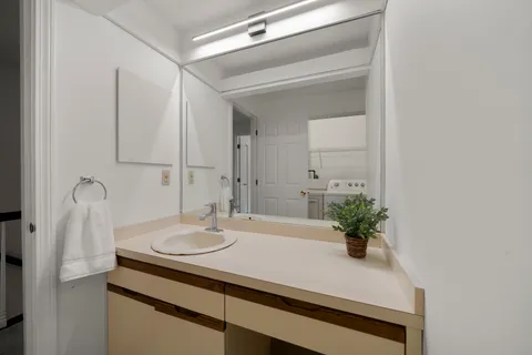 $414,000 | 161 Winter Street, Unit 2, Hanson, MA 02341