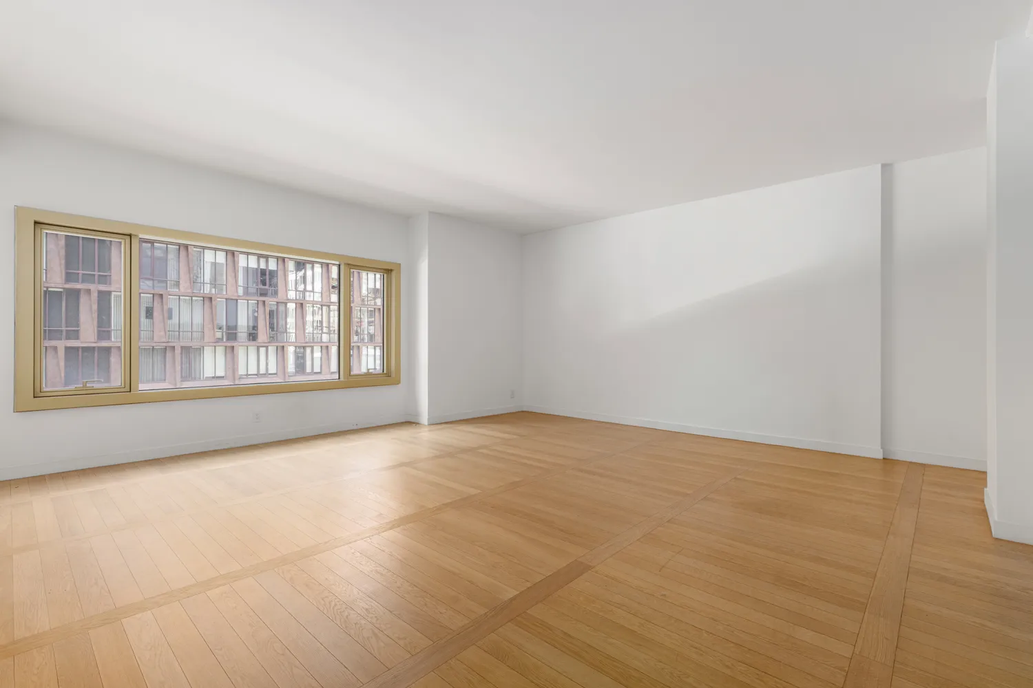 $12,500 | 30 Warren Street, Unit 2A | TriBeCa