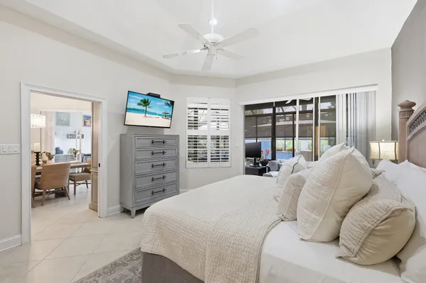 $1,695,000 | 4870 West Boulevard, Naples, FL 34103