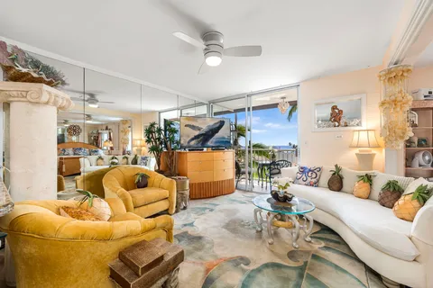 $500,000 | 75-5766 Kuakini Highway, Unit 406, Kailua-Kona, HI 96740