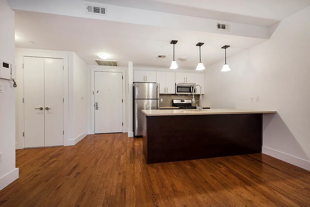80 Meserole Street, Unit 3F Brooklyn, NY 11206 - Photo 2 of 10