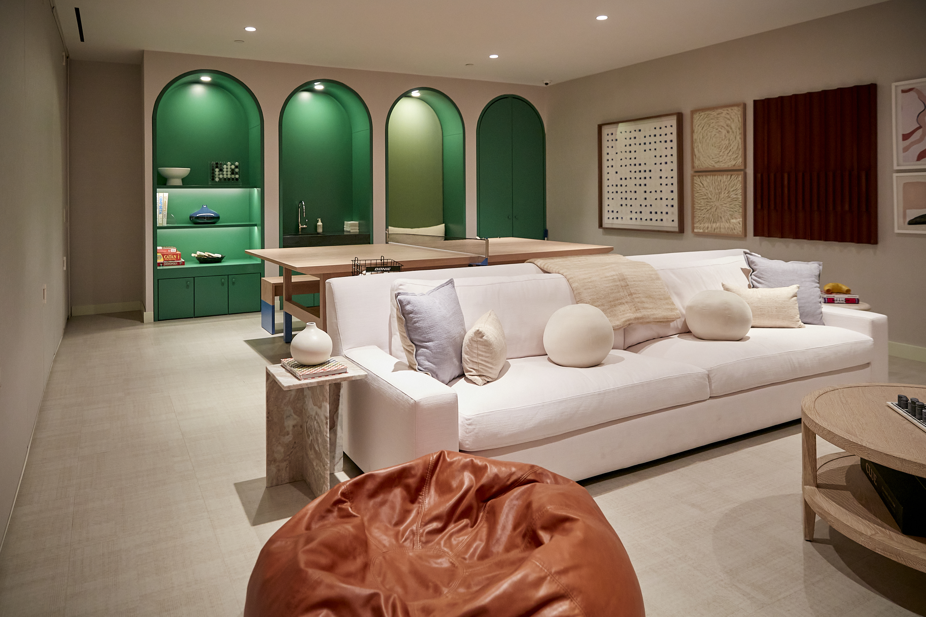 200 East 83rd Street, Unit 34A Manhattan, NY 10028 - Photo 29 of 34 a living room with furniture and a large window