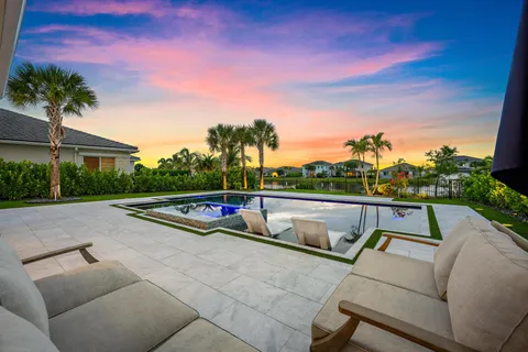 $1,895,000 | 12115 Waterstone Circle, Palm Beach Gardens, FL 33412