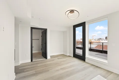 $1,475,000 | 701 North Henry Street, Unit 418, Alexandria, VA 22314