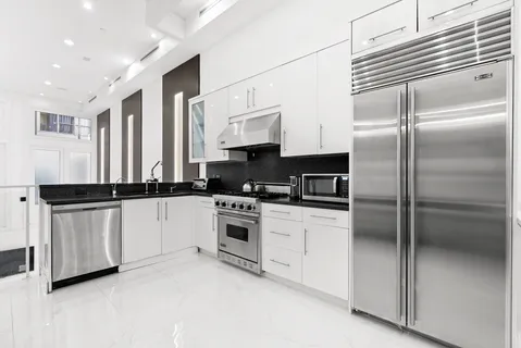 $5,300,000 | 53 Murray Street, Unit 1 | TriBeCa