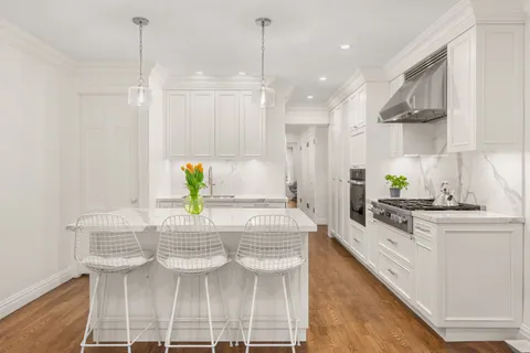 $7,900,000 | 128 East 92nd Street | Upper East Side
