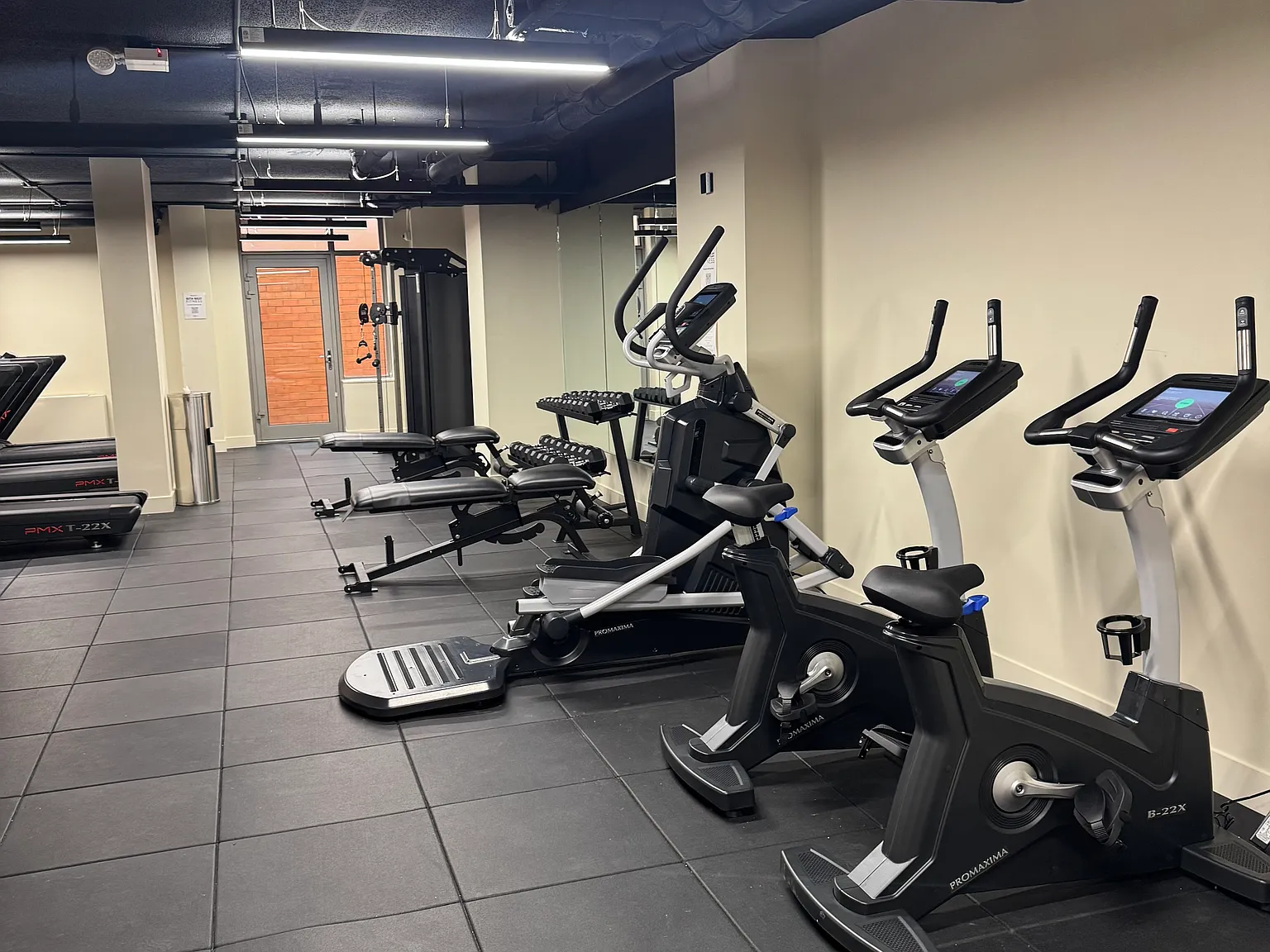 321 West 54th Street, Unit 404 Manhattan, NY 10019 - Photo 4 of 7