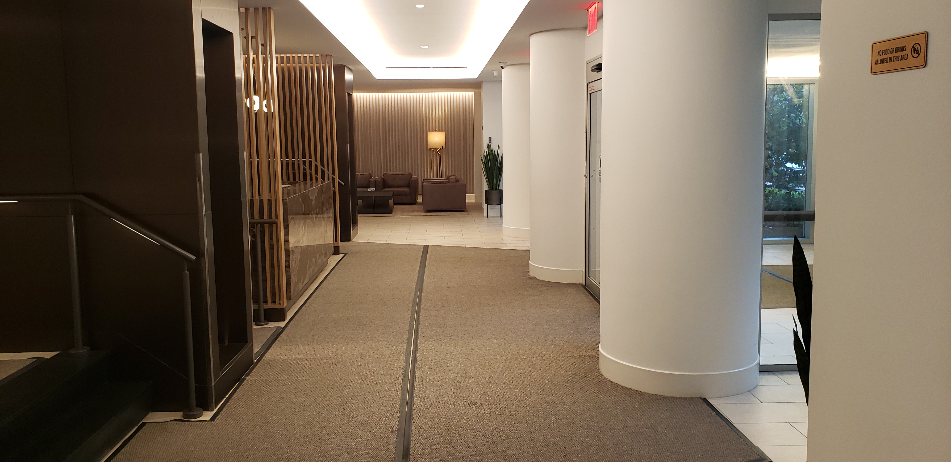 70-25 Yellowstone Boulevard, Unit 8N Queens, NY 11375 - Photo 11 of 19 a view of a hallway