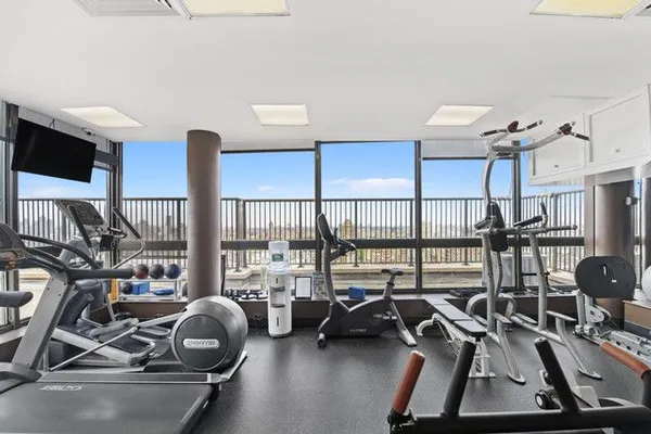 $6,500 | 171 East 84th Street, Unit 25A | Upper East Side