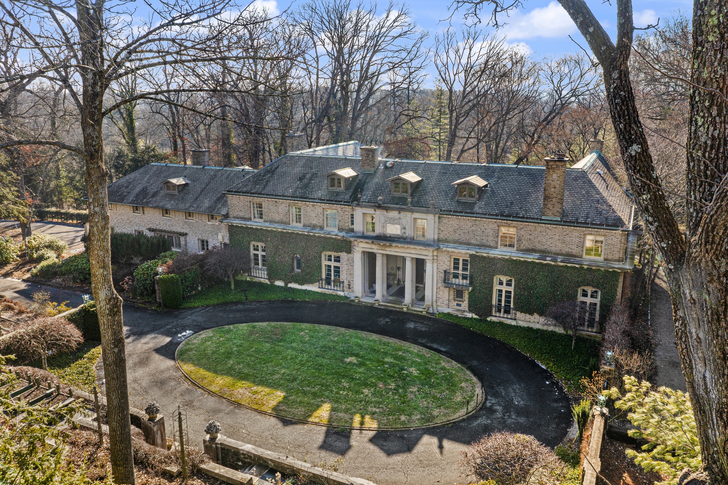 745 Newtown Road Villanova, PA 19085 - Photo 4 of 30