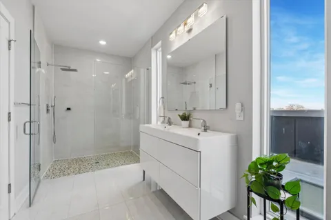 $560,000 | 2720 West Cabot Street, Philadelphia, PA 19121