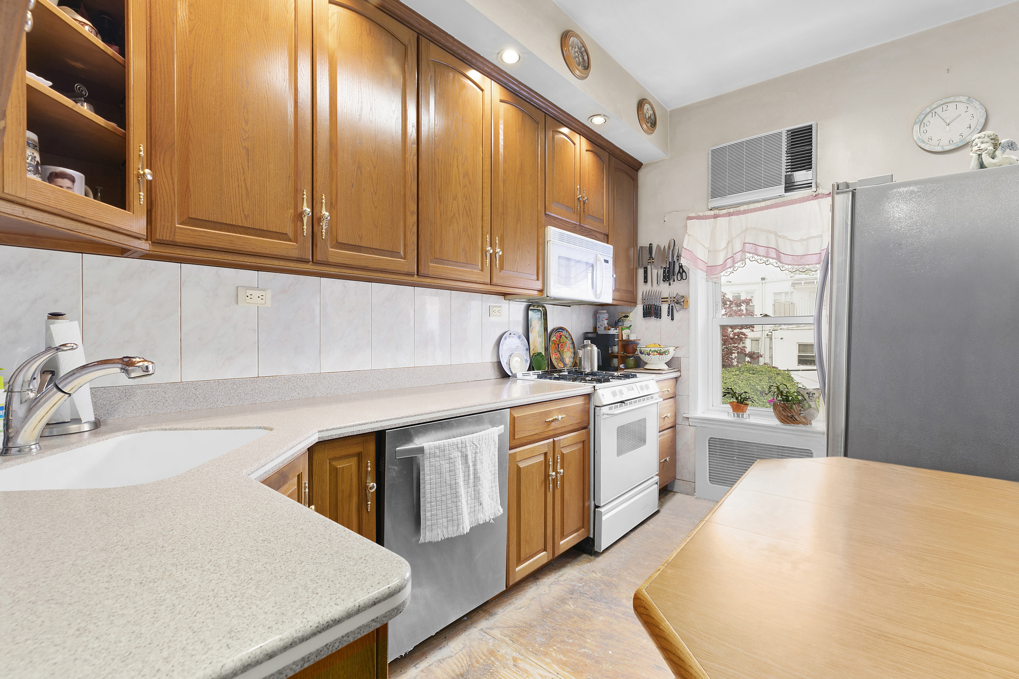 1056 74th Street Brooklyn, NY 11228 - Photo 3 of 16