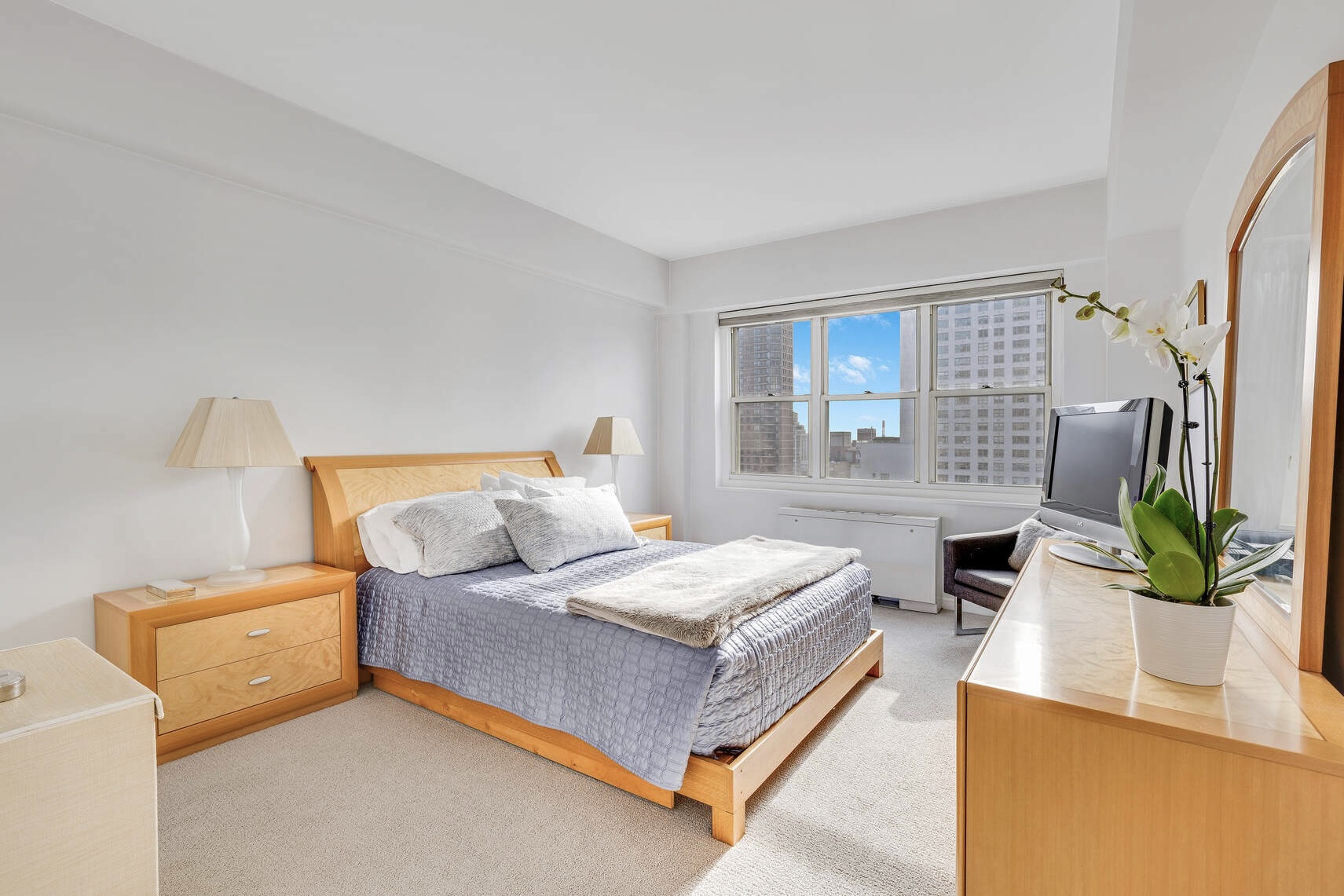 205 East 63rd Street, Unit PHA Manhattan, NY 10065 - Photo 8 of 11