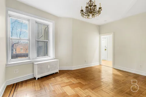 $199,000 | 83-55 Lefferts Boulevard, Unit 1F | Kew Gardens