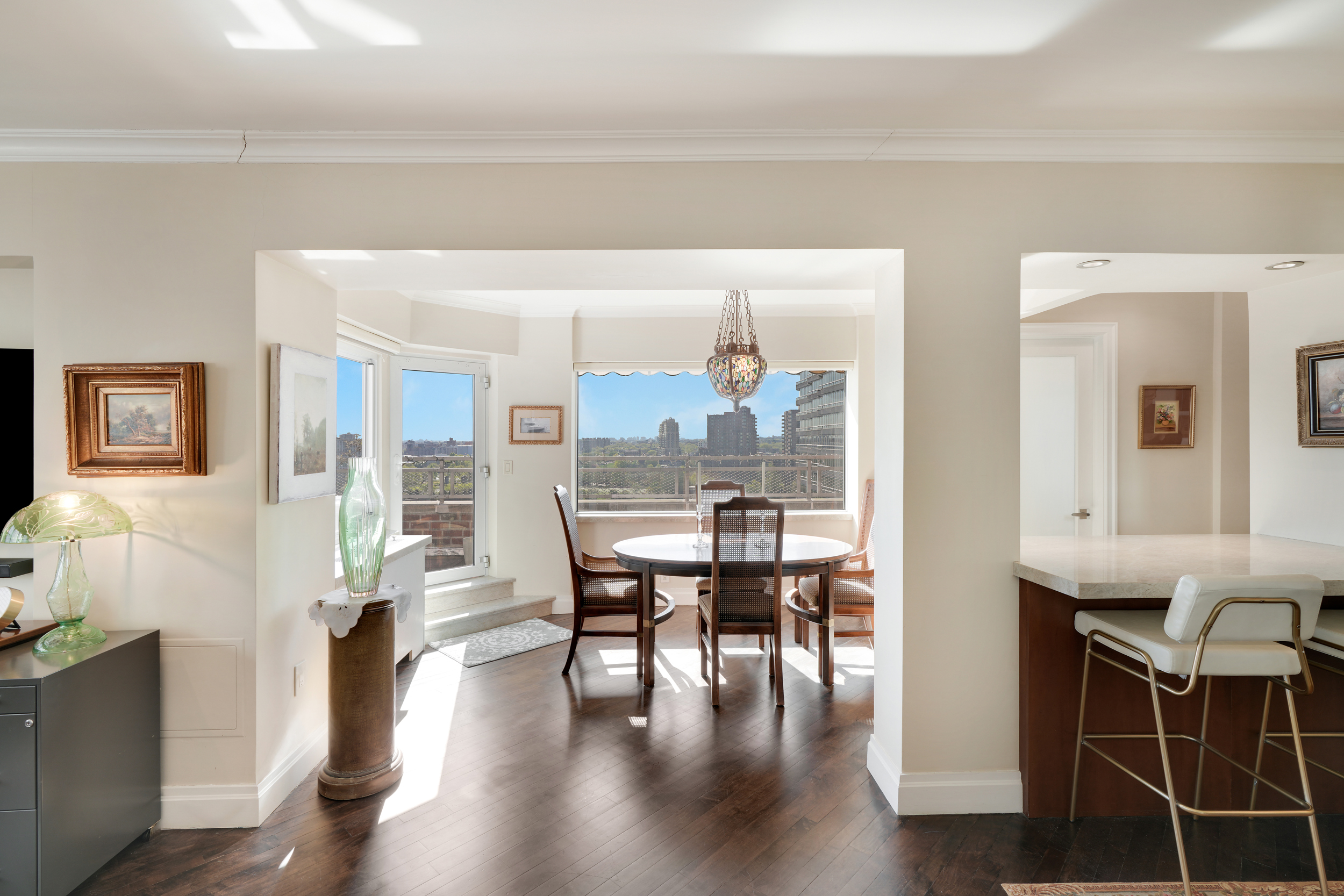 520 East 76th Street, Unit PHD Manhattan, NY 10021 - Photo 3 of 10