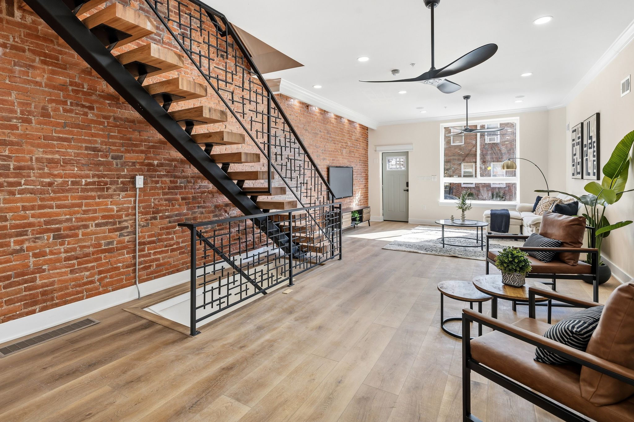 1731 Reed Street Philadelphia, PA 19146 - Photo 5 of 42