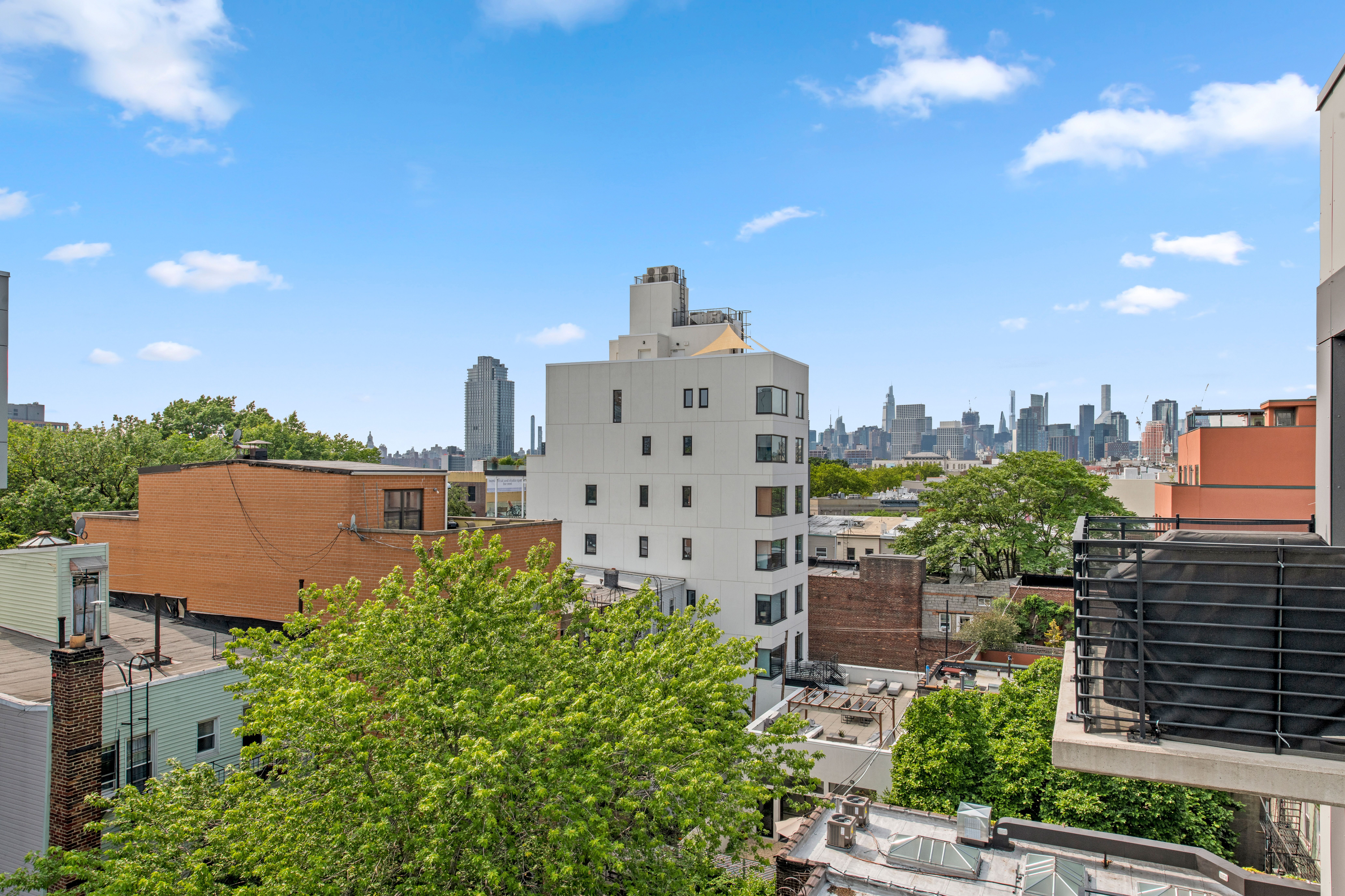 868 Lorimer Street, Unit 5C Brooklyn, NY 11222 - Photo 24 of 25