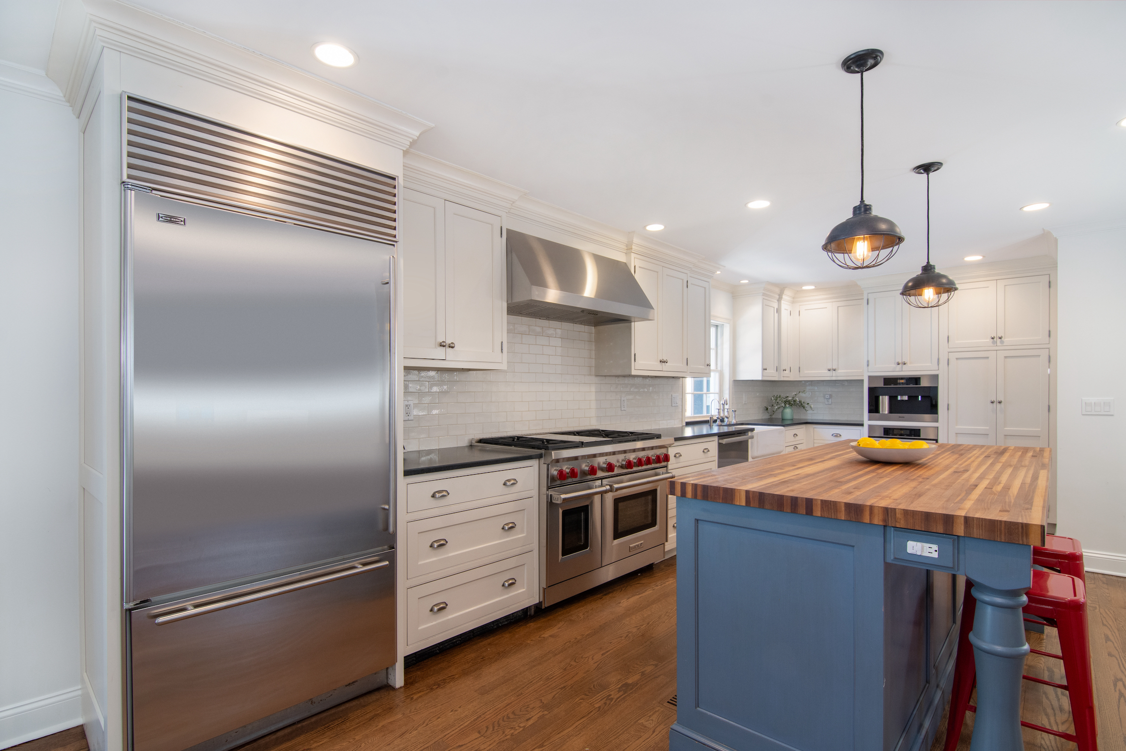 41 Harris Road Katonah, NY 10536 - Photo 4 of 48 a kitchen with stainless steel appliances granite countertop a refrigerator a sink and a stove