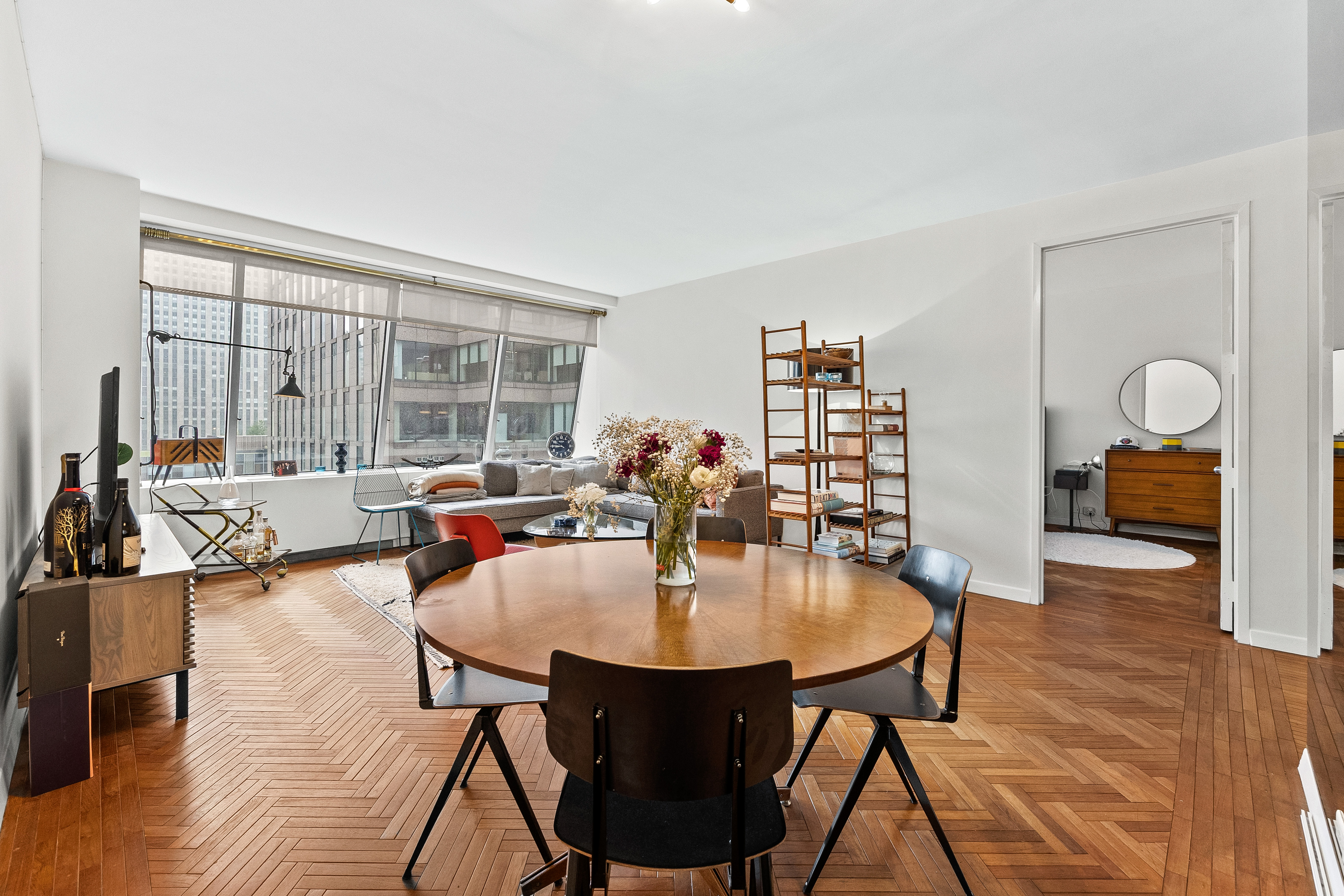 15 West 53rd Street, Unit 19C Manhattan, NY 10019 - Photo 2 of 13