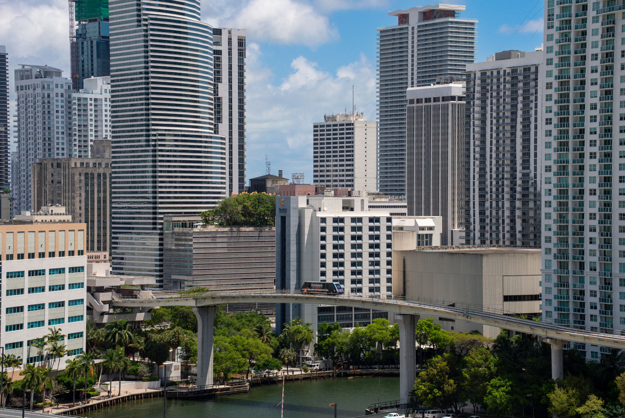 88 Southwest 7th Street, Unit 1012 Miami, FL 33130 - Photo 19 of 22
