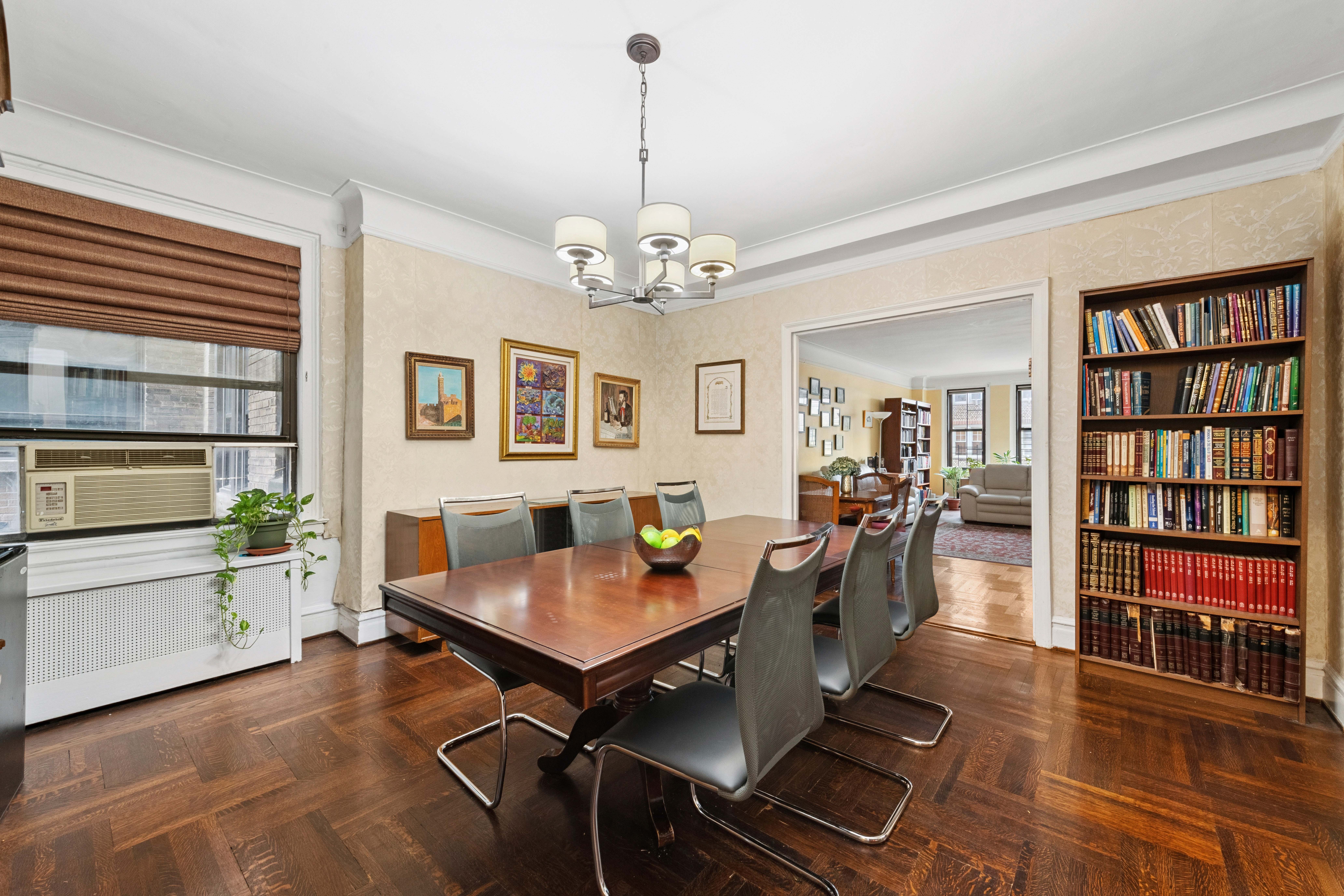 161 West 75th Street, Unit 10A Manhattan, NY 10023 - Photo 5 of 17