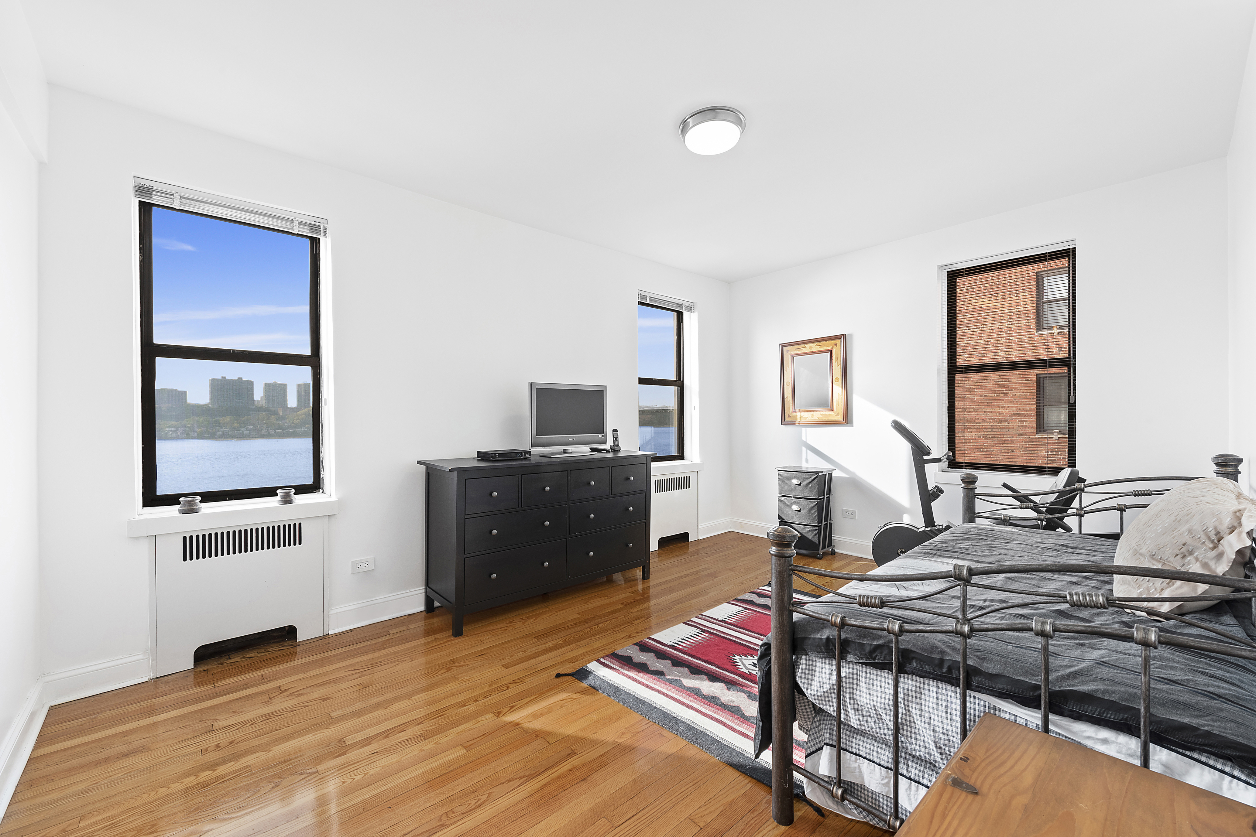 158-18 Riverside Drive West, Unit 5L Manhattan, NY 10032 - Photo 8 of 13