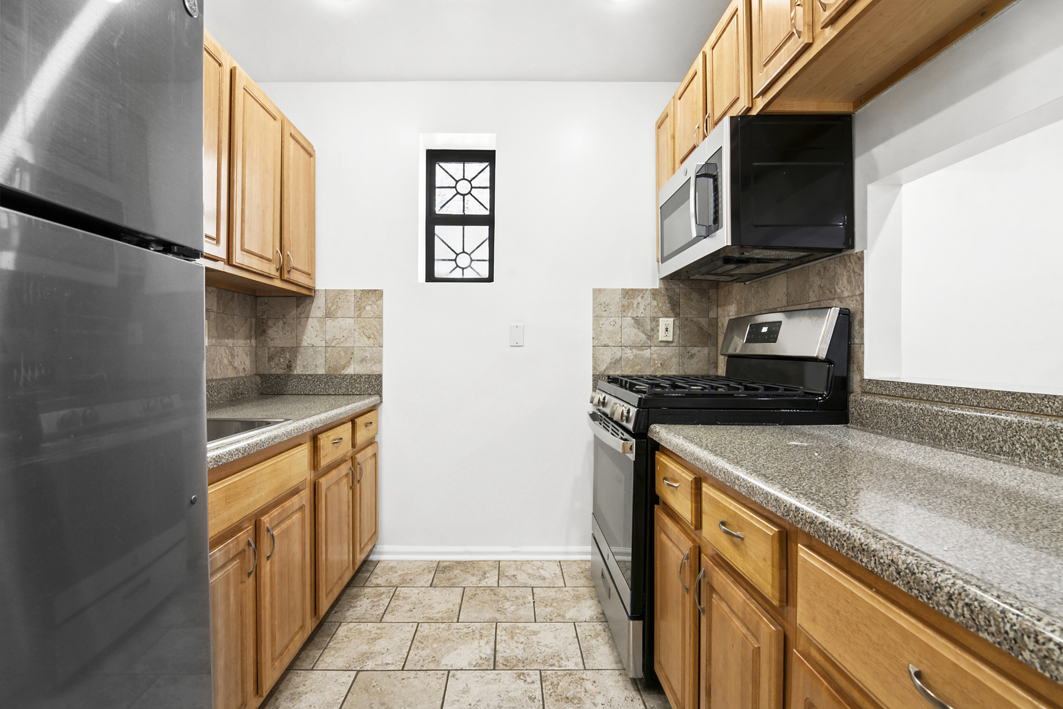 112 Pulaski Street, Unit #1 Brooklyn, NY 11206 - Photo 3 of 7