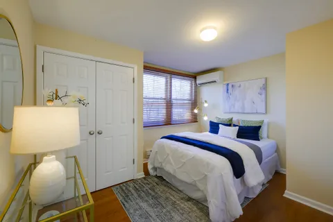 $200,000 | 8 L Southway, Greenbelt, MD 20770