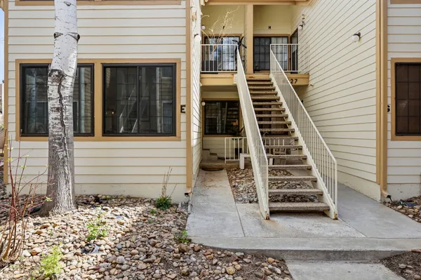 $375,000 | 4827 White Rock Circle, Unit E, Boulder, CO 80301