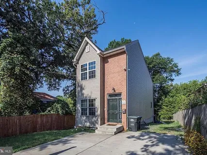 $550,000 | 422 58th Street Northeast, Washington, DC 20019