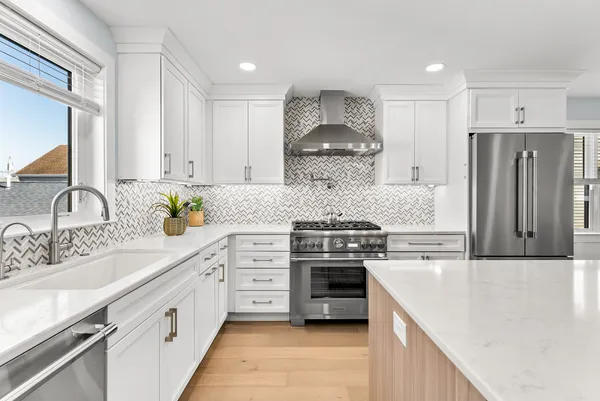 $2,199,999 | 111 North Brunswick Avenue, Margate City, NJ 08402