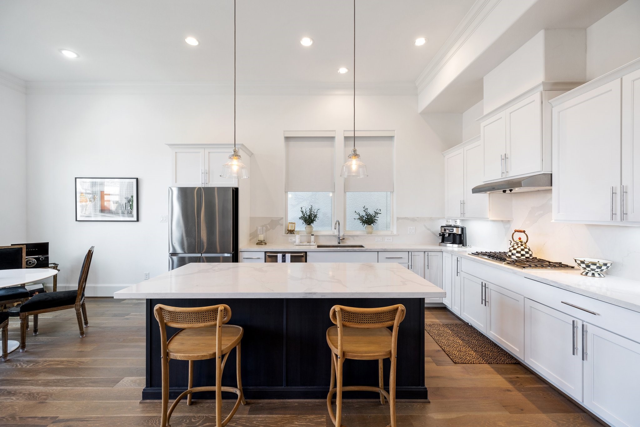 3306 West 12th Street Houston, TX 77008 - Photo 11 of 30