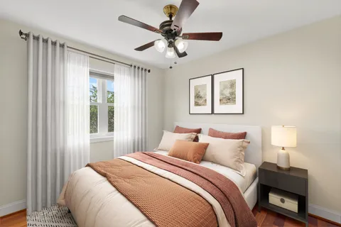 $169,900 | 3868 9th Street Southeast, Unit 301, Washington, DC 20032