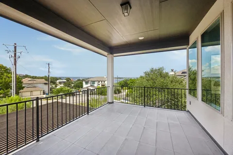$999,000 | 19302 Summit Glory Trail, Unit 68, Spicewood, TX 78669