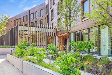 $4,595,000 | 90 Furman Street, Unit N208 | Brooklyn Heights